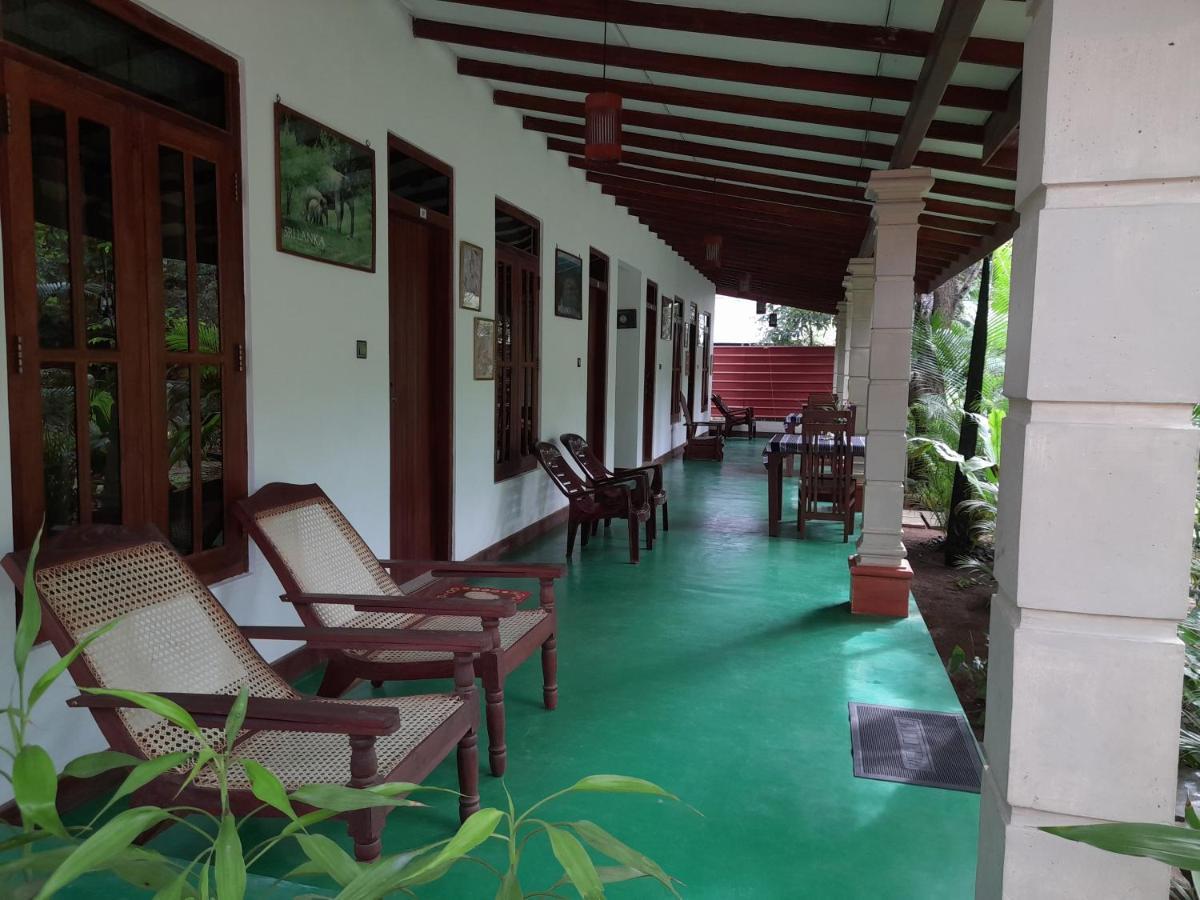 Sigiri Jungle Villa Sigiriya Bagian luar foto
