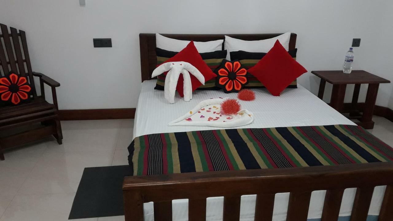 Sigiri Jungle Villa Sigiriya Bagian luar foto